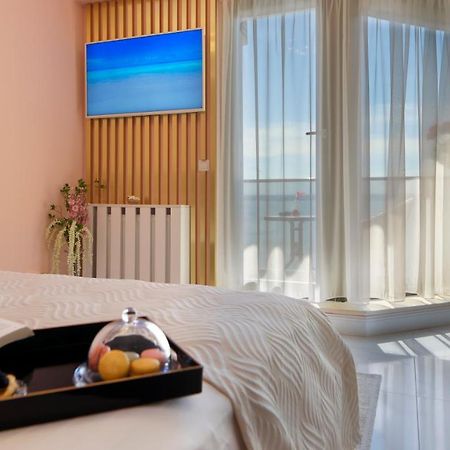 Del Mar Mamaia-Vega Studio Apartment Екстериор снимка