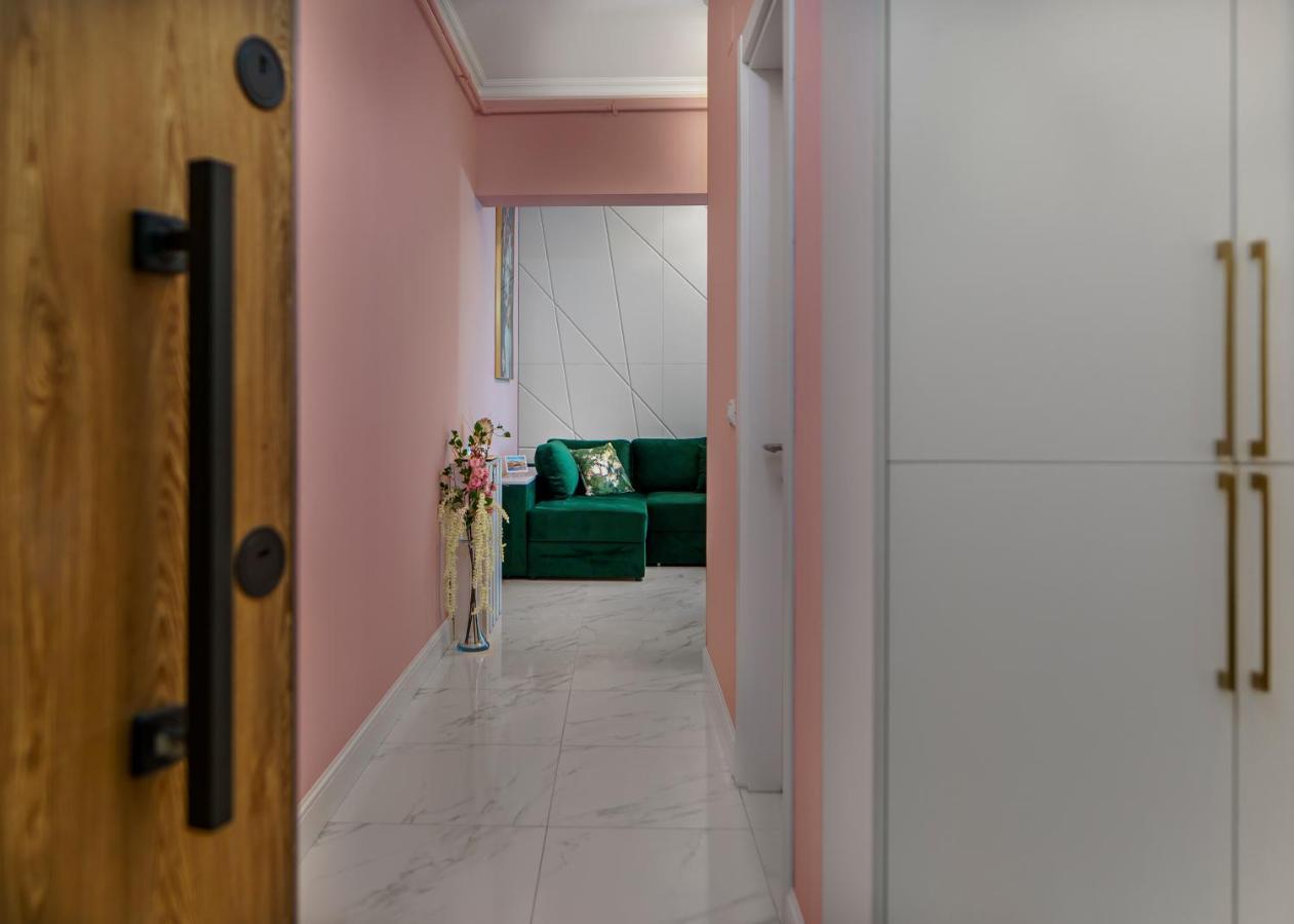 Del Mar Mamaia-Vega Studio Apartment Екстериор снимка