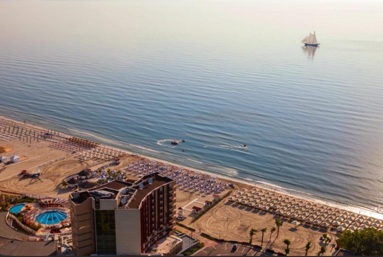 Del Mar Mamaia-Vega Studio Apartment Екстериор снимка